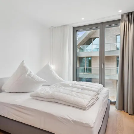 Апартаменты 4 Bedroom Amazing In Tossens *
