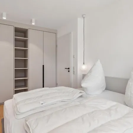 4 Bedroom Amazing In Tossens Апартаменты Stick