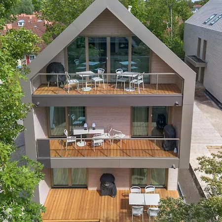 4 Bedroom Amazing In Tossens