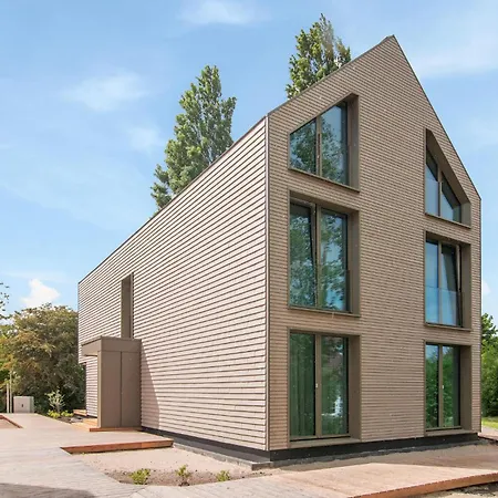 4 Bedroom Stunning In Tossens شقة Stick