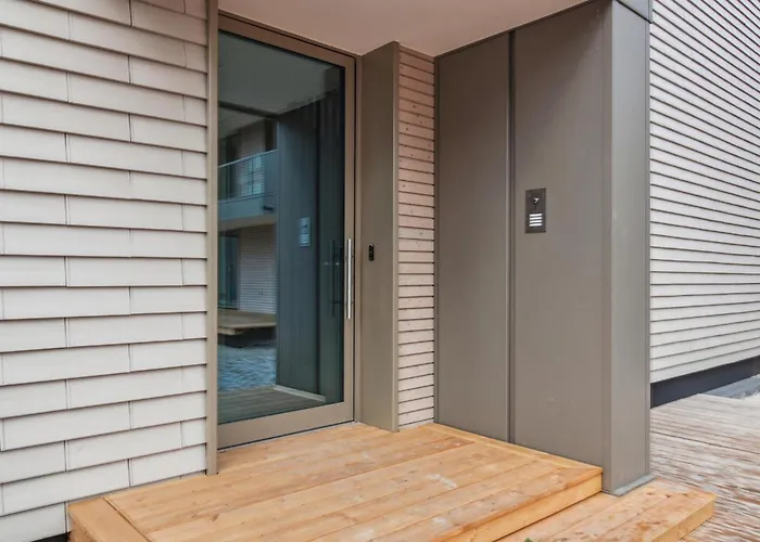 4 Bedroom Stunning In Tossens * Stick